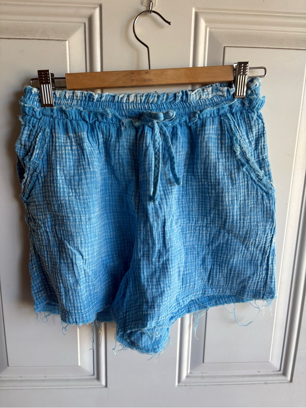 Zenana sky Blue elastic Waist Drawstring gauze Shorts medium